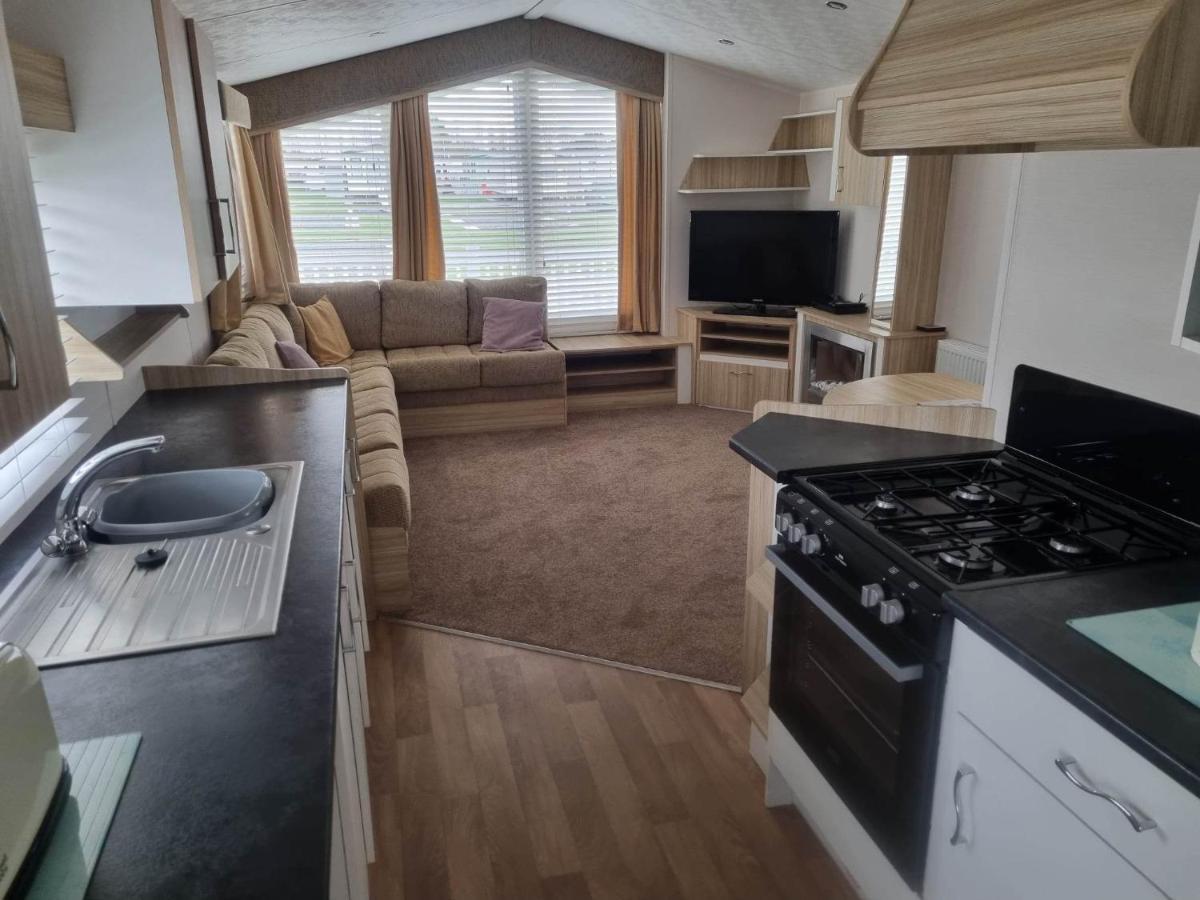 8 Berth Caravan Pg214 Golden Palm Chapel St Leonards Extérieur photo