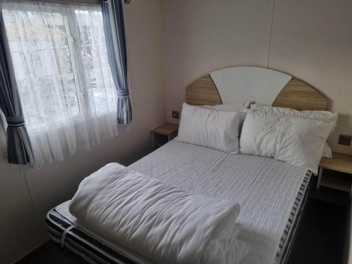 8 Berth Caravan Pg214 Golden Palm Chapel St Leonards Extérieur photo