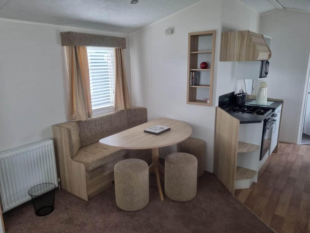 8 Berth Caravan Pg214 Golden Palm Chapel St Leonards Extérieur photo
